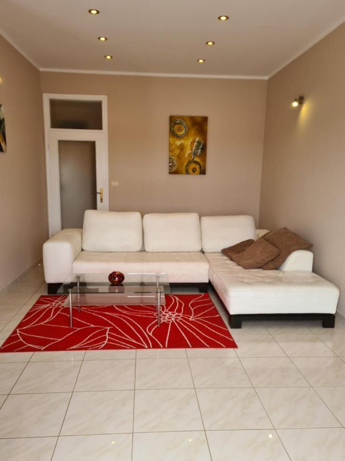 Apartment Sunny Pula Extérieur photo
