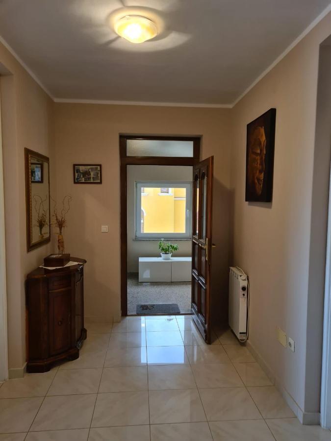 Apartment Sunny Pula Extérieur photo